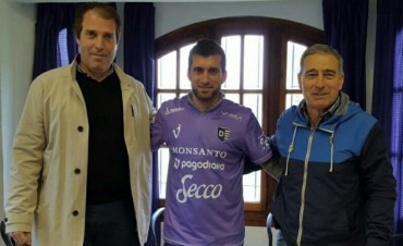 Lucas Favalli nueva incorporaci�n de Villa D?&nbsp;lmine