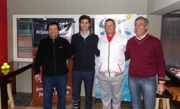 Se realiz� el lanzamiento de un Torneo de Tenis en el Club Ciudad de Campana