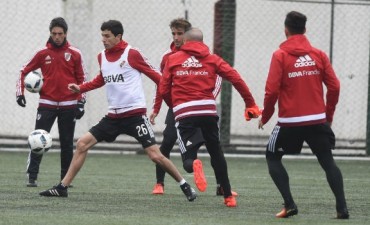 River Plate continua entren&aacute;ndose en el Monumental