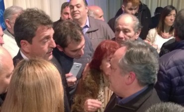 ENCUENTRO DE CONCEJALES DEL FRENTE RENOVADOR  