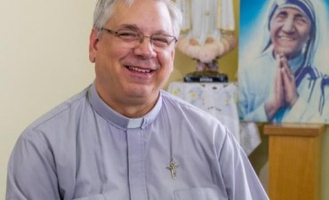 El padre Brian Kolodiejchuck estar&aacute; este fin de semana en Campana 