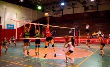 La Primera Divisi&oacute;n de Damas del Club Ciudad de Campana gan&oacute; su partido 