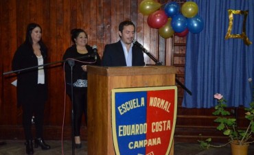 El Intendente particip&oacute; de la celebraci&oacute;n del 99&ordm; aniversario de la Escuela Normal 