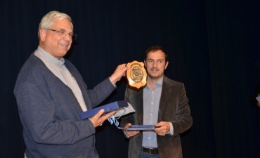 El padre Brian visit&oacute; Campana y brind&oacute; una conferencia sobre la misericordia a sala llena