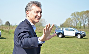 Macri anunci&oacute; que el estado nacional realizar&aacute; una millonaria inversi&oacute;n para asfaltar calles de Campana