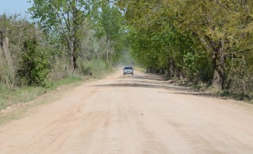 El Municipio mejora dos caminos vitales para la isla