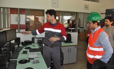El Intendente Abella recorri&oacute; la empresa Holcim 