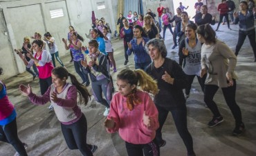 Este s&aacute;bado habr&aacute; una clase abierta de Zumba 