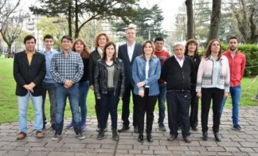 AXEL CANTLON: &ldquo;PROPONEMOS CONSTRUIR UNA ESCUELA SECUNDARIA POR A&Ntilde;O&rdquo;
