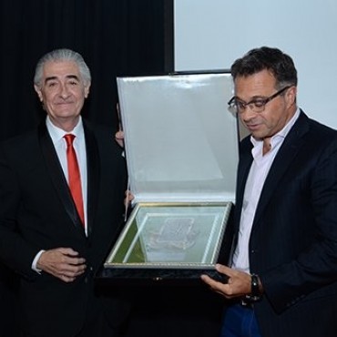 CADUCEO 2017: Un premio con luz propia 