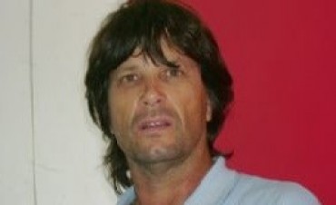 H&eacute;ctor Bottazzi: el autor del primer gol de Villa D&aacute;lmine en la B Nacional