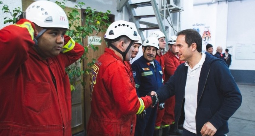El Intendente particip&oacute; del 69&ordm; aniversario de los Bomberos Voluntarios de Campana