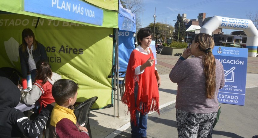 Hasta el viernes &ldquo;El Estado en tu barrio&rdquo; acerca tr&aacute;mites y consultas a vecinos de la ciudad 