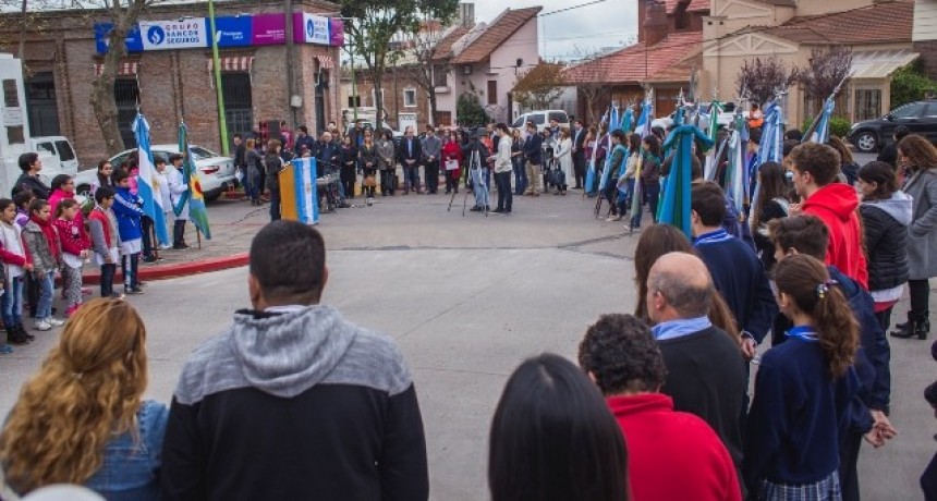Se invita a la comunidad a celebrar el D&iacute;a del Maestro