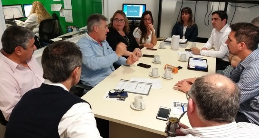 Concejales y funcionarios de San Pedro se interiorizaron en la plataforma de seguridad del Municipio