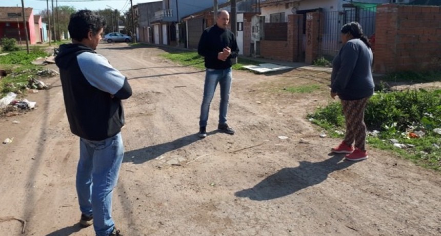 &ldquo;Hoy el intendente es Sebasti&aacute;n Abella y debe resolverle los problemas a los vecinos&rdquo;
