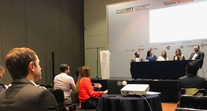 Abella particip&oacute; de una importante cumbre sobre desarrollo urbano en M&eacute;xico