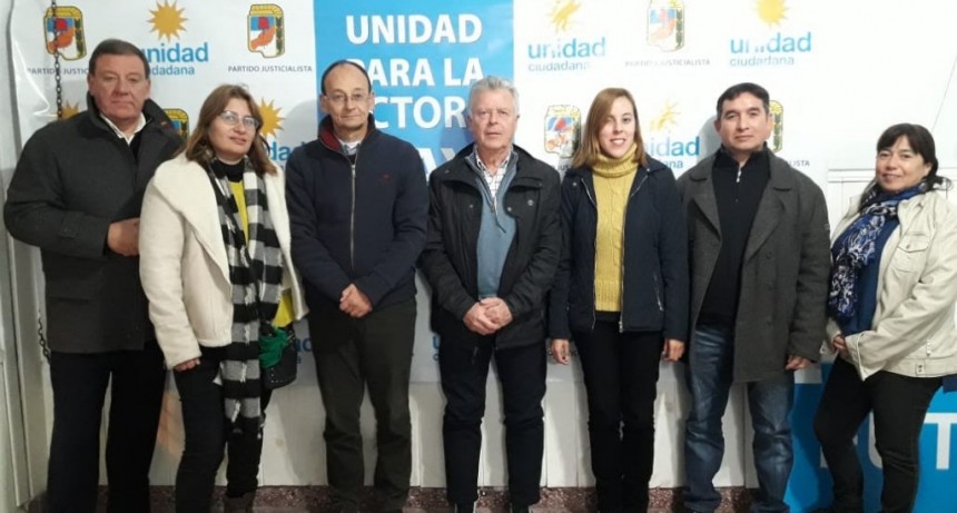  Una red de profesionales locales, en defensa de los vecinos en conflicto con las obras sociales