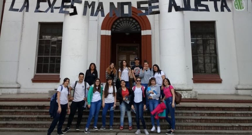 Estudiantes participaron de un viaje educativo al Museo de la Memoria
