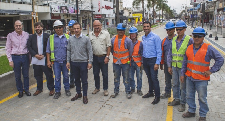 El Intendente habilit&oacute; la tercera cuadra de la nueva Rocca