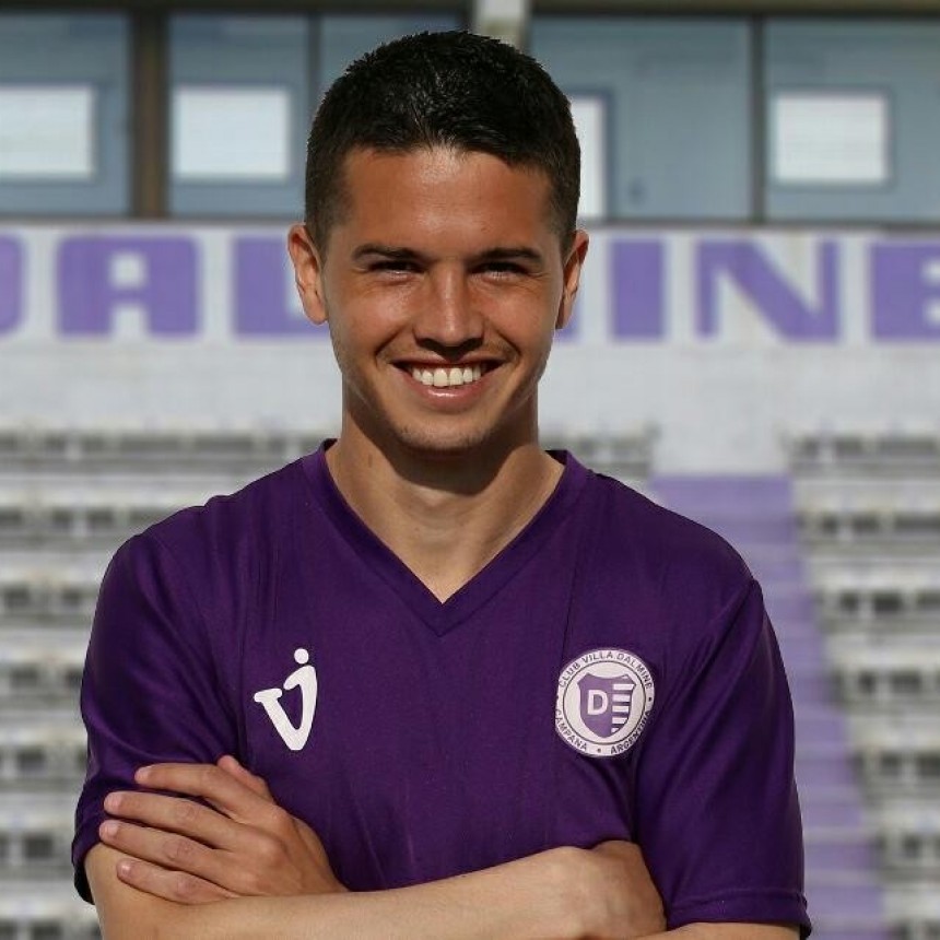 Cristian Álvarez ya se encuentra habilitado para jugar en Villa Dálmine
