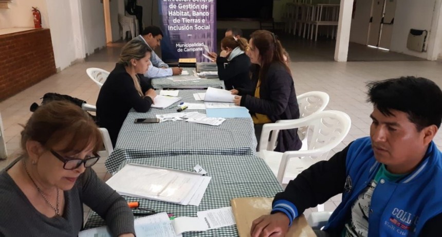 Vecinos de R&iacute;o Luj&aacute;n se asesoraron sobre tr&aacute;mites gratuitos de escrituraci&oacute;n