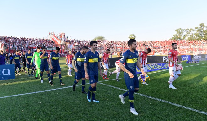 Luego de un primer tiempo donde fue superado Boca Juniors lo resolviò en el final