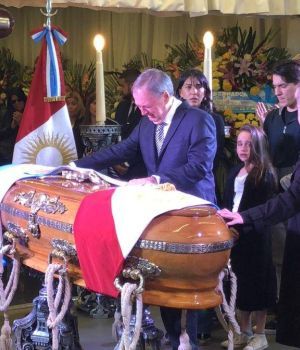 Hondo pesar por el fallecimiento de Jos� Manuel De la Sota