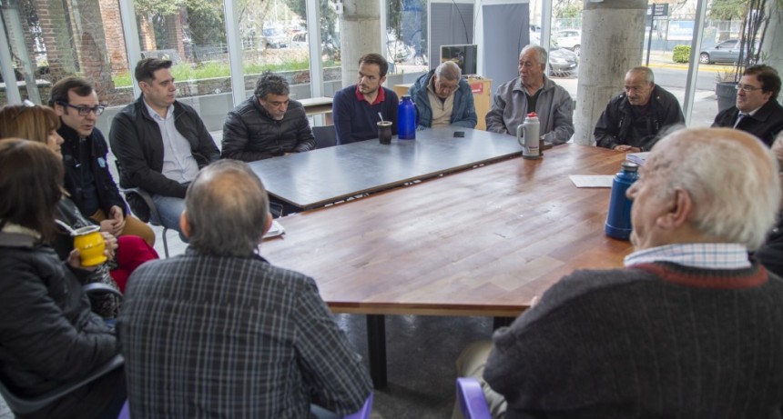 El Intendente anunci&oacute; importantes subsidios de PAMI para centros de jubilados