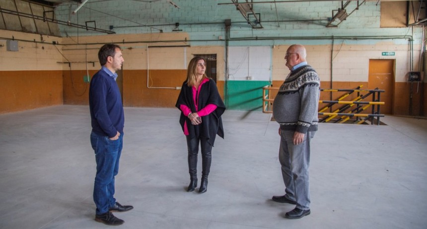   El Municipio ejecuta importantes obras en la Escuela T&eacute;cnica N&ordm; 1   