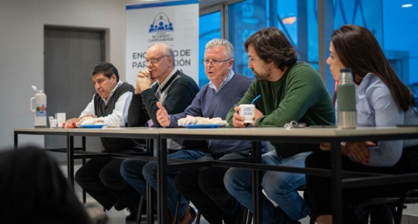 Los equipos t&eacute;cnicos de Rub&eacute;n Romano ya articulan con los de Alberto y Axel