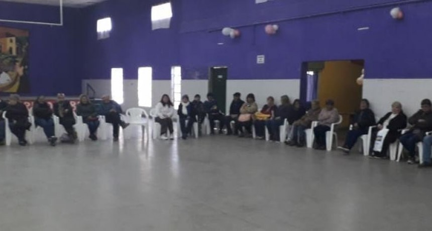 Est&aacute; abierta la inscripci&oacute;n para la entrega de tablets gratuitas para adultos mayores