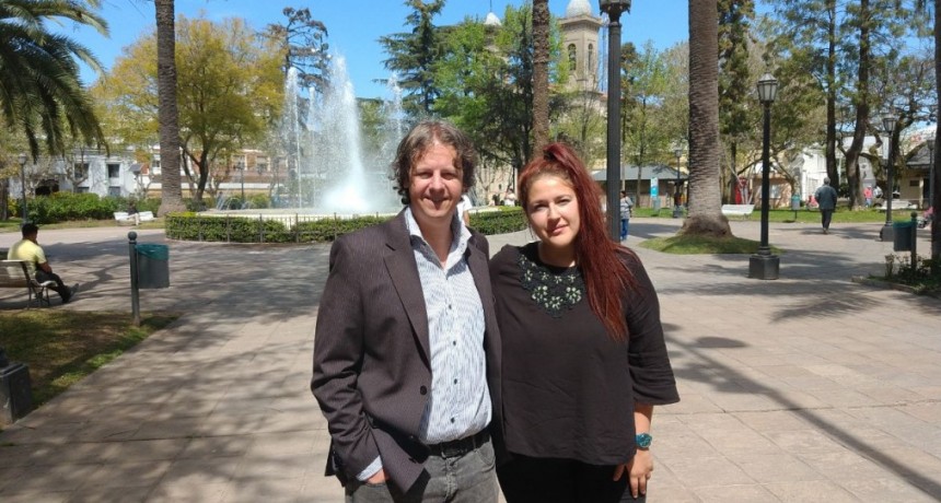 Christian Castillo visit&oacute; la ciudad de Z&aacute;rate