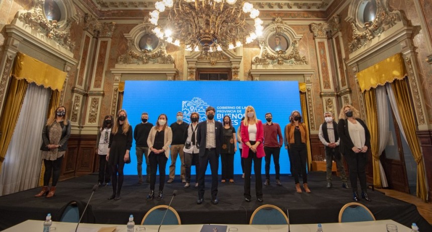 La Provincia presentó Aulas del Bicentenario