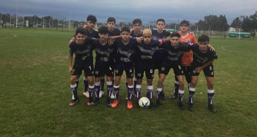 Juveniles visitaron a Camioneros