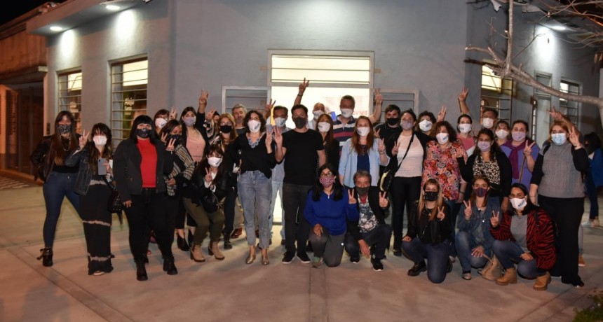 Con fuerte apoyo a Alejo Sarna, el Movimiento Mayo inauguró su local 