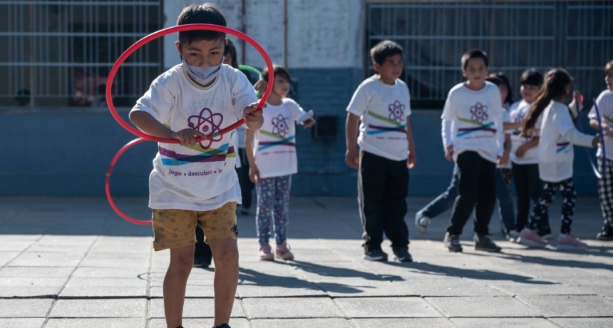 La Escuela Técnica Roberto Rocca ya implementa el programa ExtraClase en la Escuela Primaria Nº10 de Campana