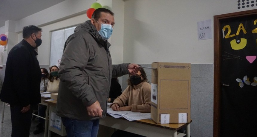 Guillermo Montenegro voto en Mar del Plata