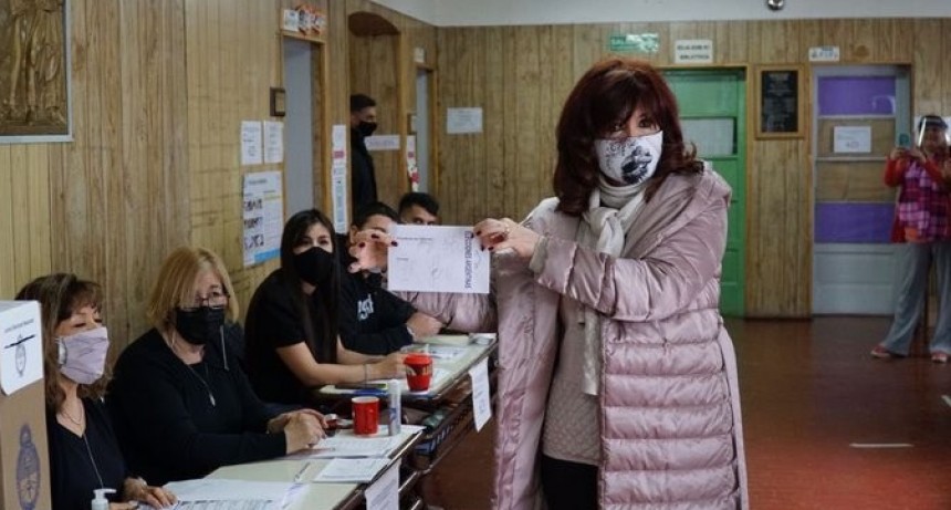 VOTO CRISTINA KIRCHNER EN RIO GALLEGOS