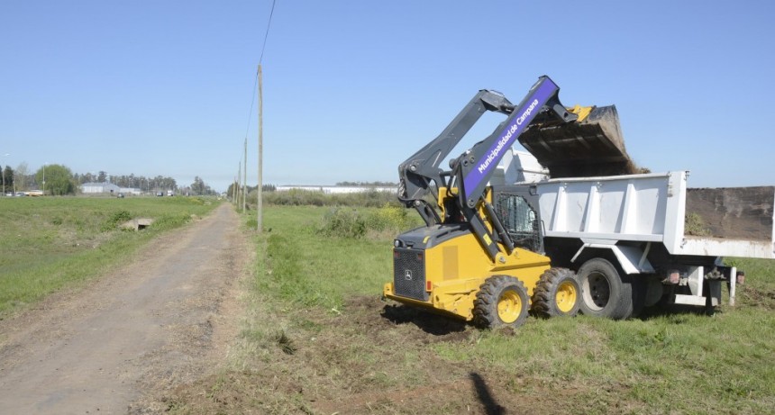 Limpian la bicisenda Camino de la Producción y el Trabajo