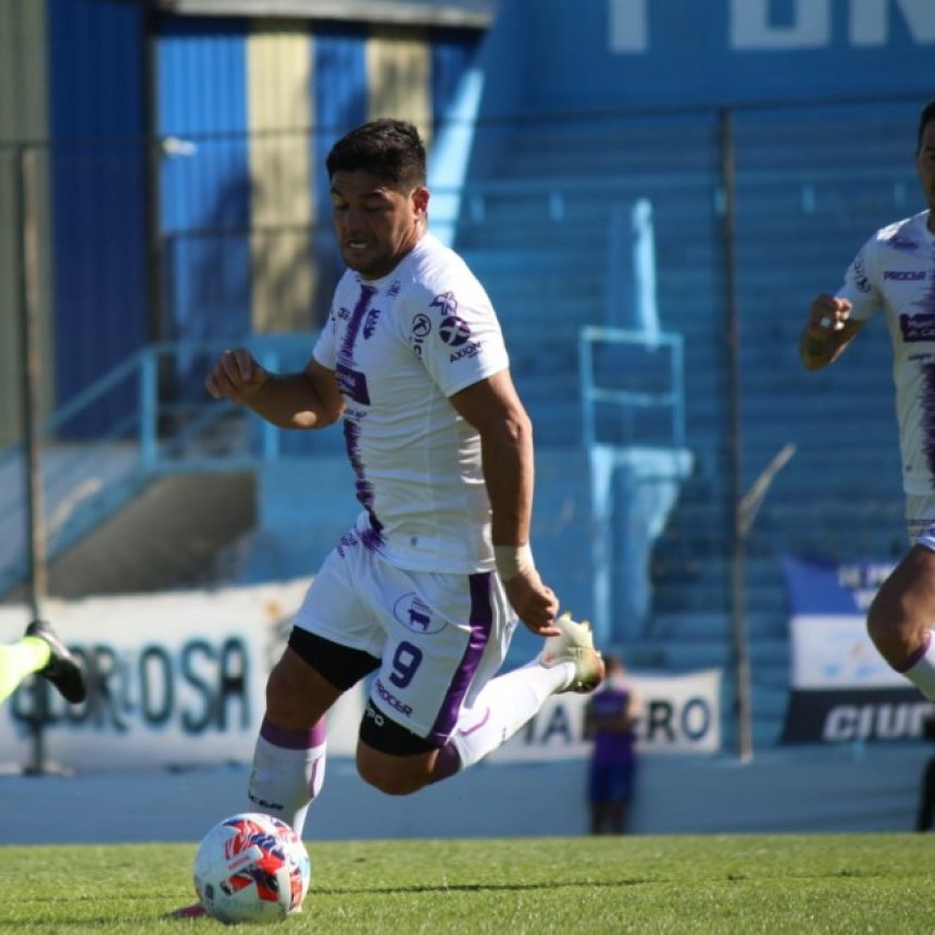 ALEJANDRO GAGLIARDI : MERECIMOS LA VICTORIA POR LO HECHO EN EL SEGUNDO TIEMPO