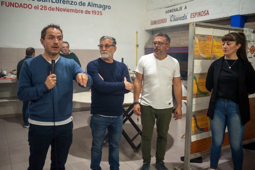 Abella se reunió con la Agrupación Melo y llamó a “redoblar esfuerzos para tener mayor representatividad en el HCD”