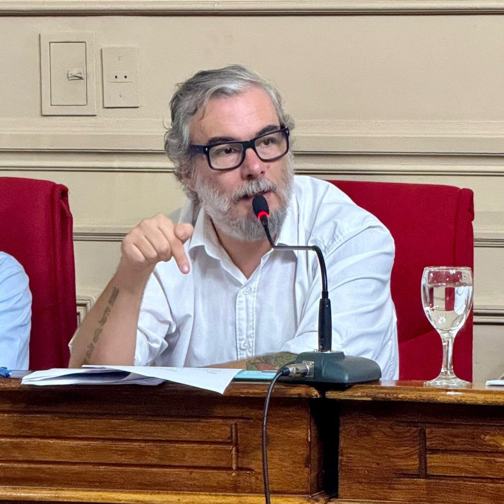 Leo Midón: “Abella debe asumir que el dengue es un problema de todos y todas”