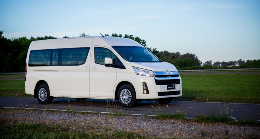 De Argentina para la región: Toyota inició la exportación de Hiace a Brasil