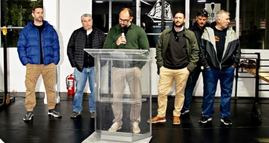 Campana Boat Club inauguró su nuevo gimnasio para deportistas