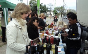 Ma&ntilde;ana, a la Plaza &ldquo;1&deg; de Mayo&rdquo; y &ldquo;Espa&ntilde;a&rdquo;, llega el Programa &ldquo;Fruta y Verdura para Todos&rdquo;
