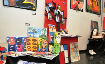 La &ldquo;Casa de la Cultura&rdquo; recibi&oacute; una Muestra de Escuelas Secundarias orientadas al Arte