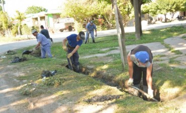 Obras P&uacute;blicas realiza tareas del Programa Mantenimiento Integral en barrio Dallera