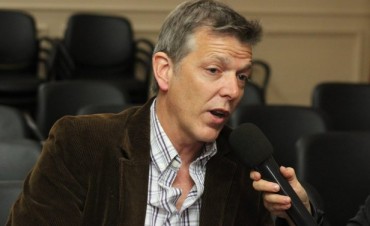 Axel Cantlon solicit&oacute; tareas de mantenimiento en el Barrio Romano