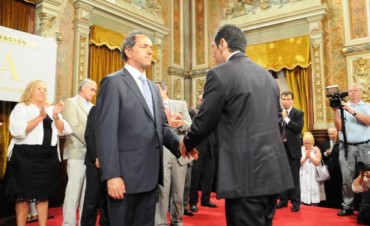 El Gobernador Scioli design&oacute; cinco nuevos magistrados para el Departamento Judicial de Z&aacute;rate Campana